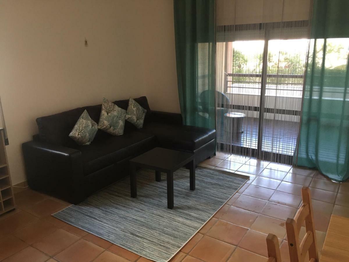 Apartamento Marina Park 205 *